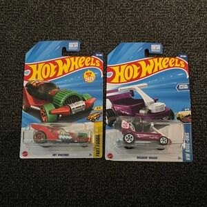 Hot Wheels Bundle Hot Wheengs Hot Sauce Bottle Purple Draggin Wagon
